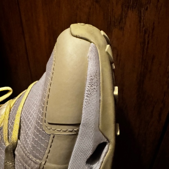 ON Cloudhorizon Waterproof Women’s Hiking Shoes in Glacier Caper - Picture 10 of 10